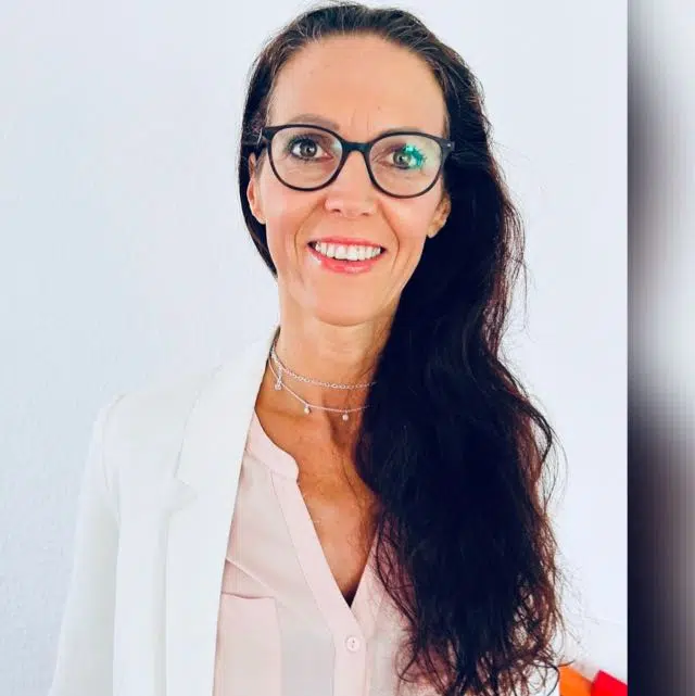 Jule – Mama von drei Kindern und Teilnehmerin der Closer Academy